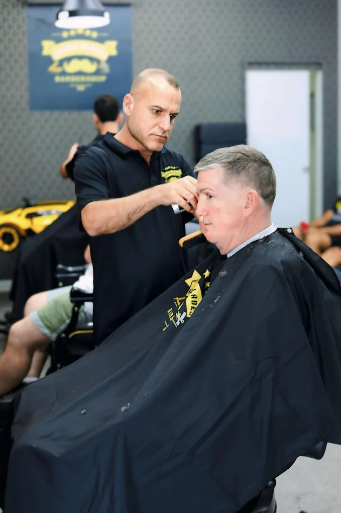 Precision haircut in progress at Golden Blades 74 in East Toowoomba
