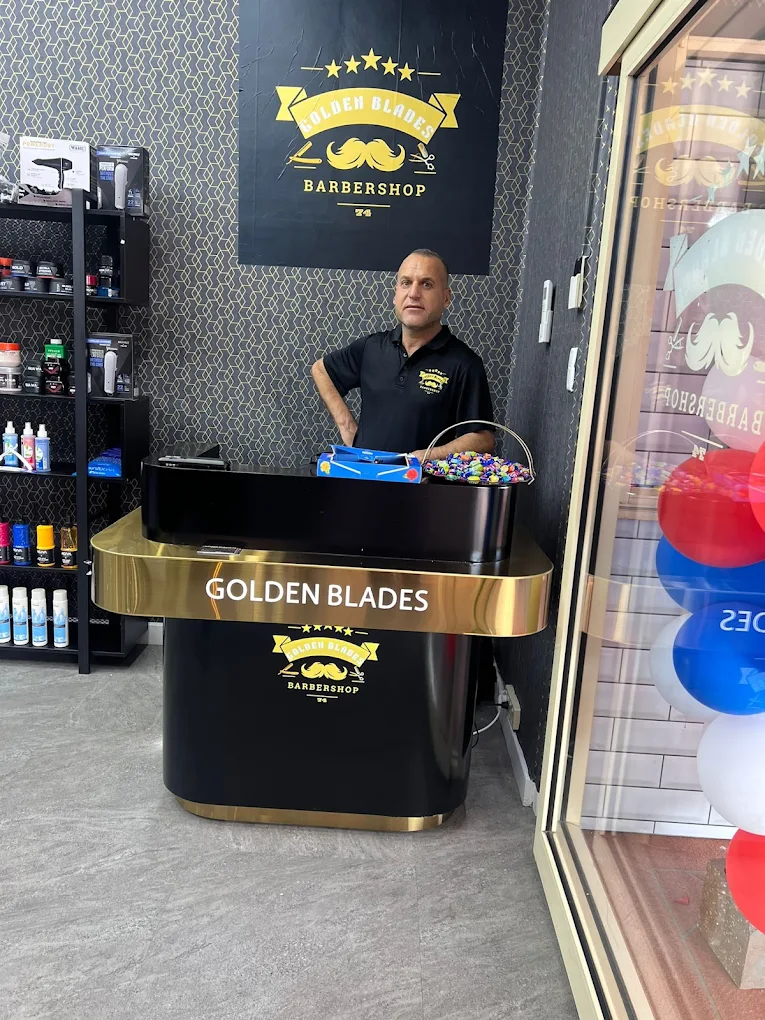 Golden Blades 74 barbershop counter in East Toowoomba